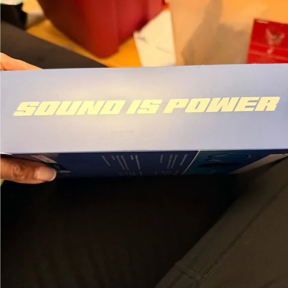 NIB  Bose QuietComfort Headphones, Bluetooth Noise Cancelling , Blue Dusk - Picture 6 of 7